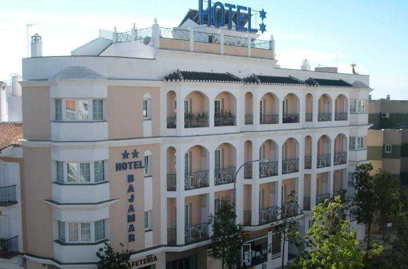 Hotel Bajamar Centro เนร์คา ภายนอก รูปภาพ